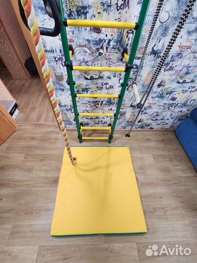 Детская шведская стенка