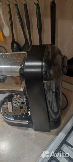 Кофеварка Delonghi EC270