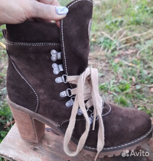 Сапожки-Ботильоны новые 39 размер