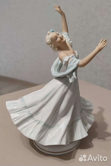 Статуэтка фарфор Германия