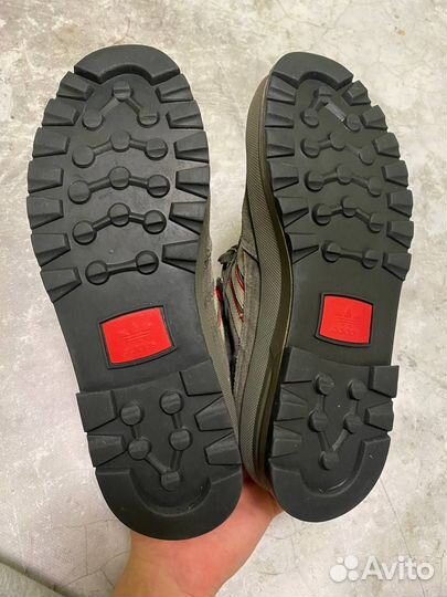 Трекинговые ботинки Adidas Vintage 80х