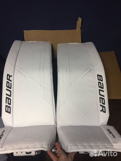 Щитки, блин и ловушка Bauer Mach M5 Int