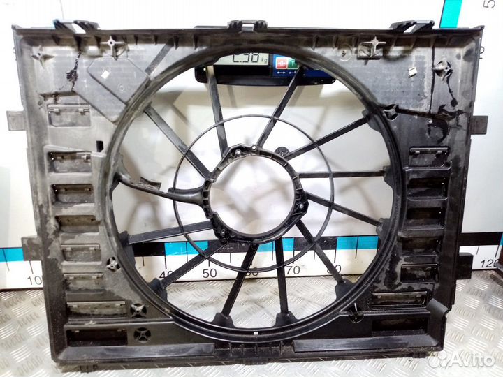 Б/У Кожух вентилятора Touareg#001