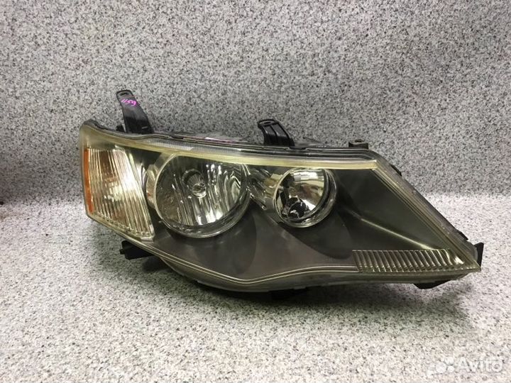 Фара правая Mitsubishi Outlander Xl 2007