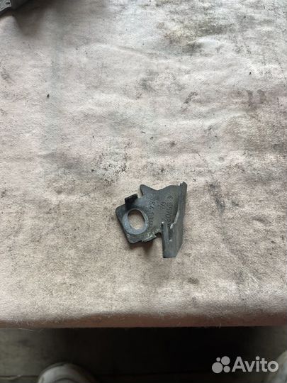 Кронштейн bmw x5 f15