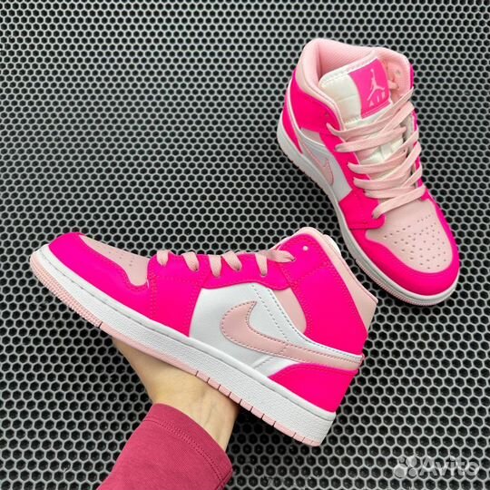 Кроссовки Nike Air Jordan 1 Mid 36-40