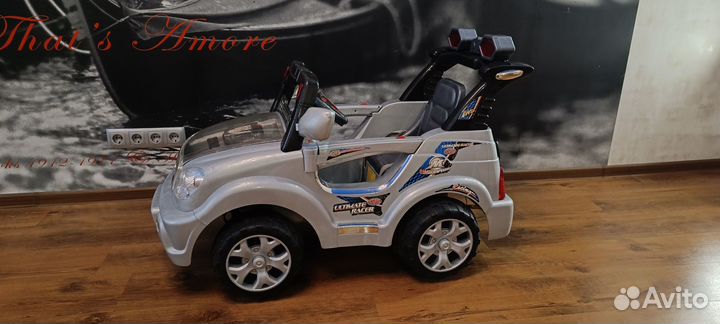 Детский электромобиль