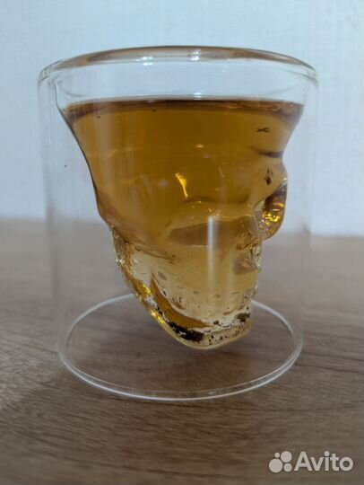 Набор посуды Череп графин 500 мл и 4 бокала