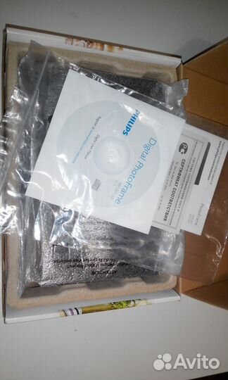 Цифовая фоторамка Philips 7