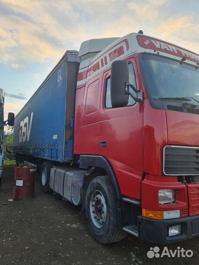 Volvo FH12 с полуприцепом, 1995