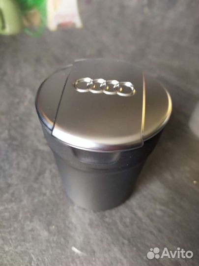 Пепельница в автомобили