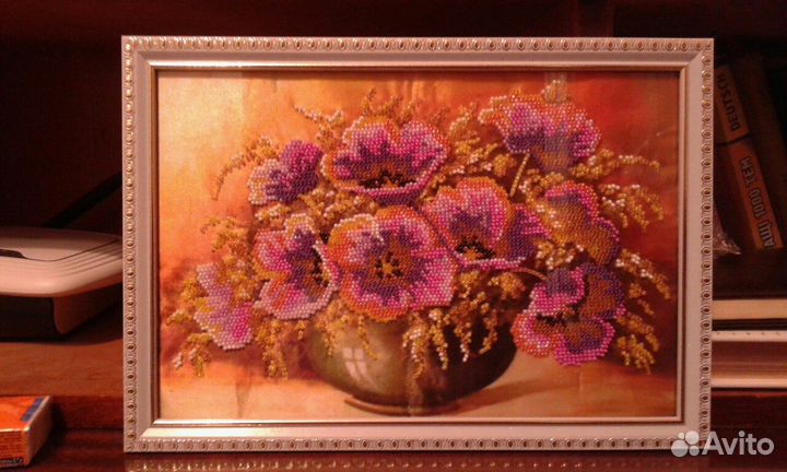 Продам вышивку бисером