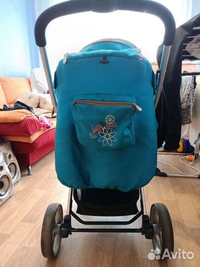 Коляска прогулочная