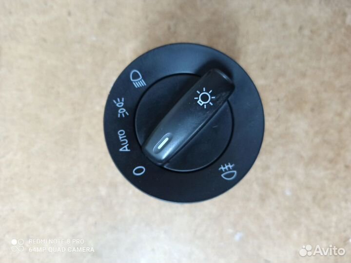 Переключатель фар с Volkswagen caravelle t6