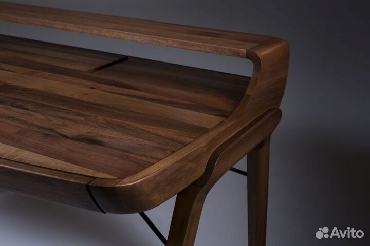 Рабочий стол Picard By Artisan