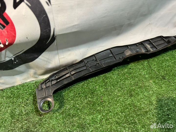 Защита крыла передняя правая Toyota C-Hr NGX50