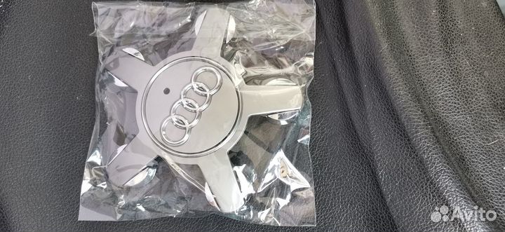 Заглушка (колпачок) звезда литого диска для audi