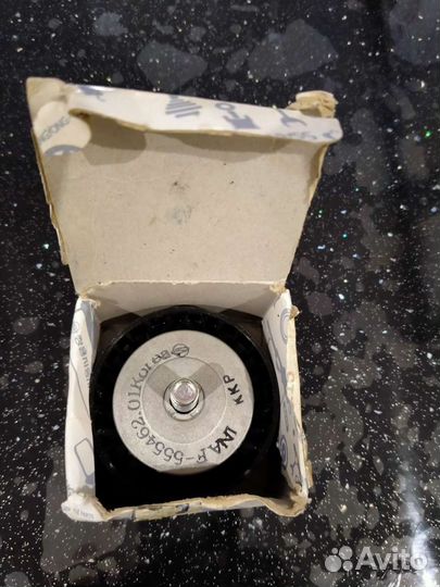 Ролик обводной