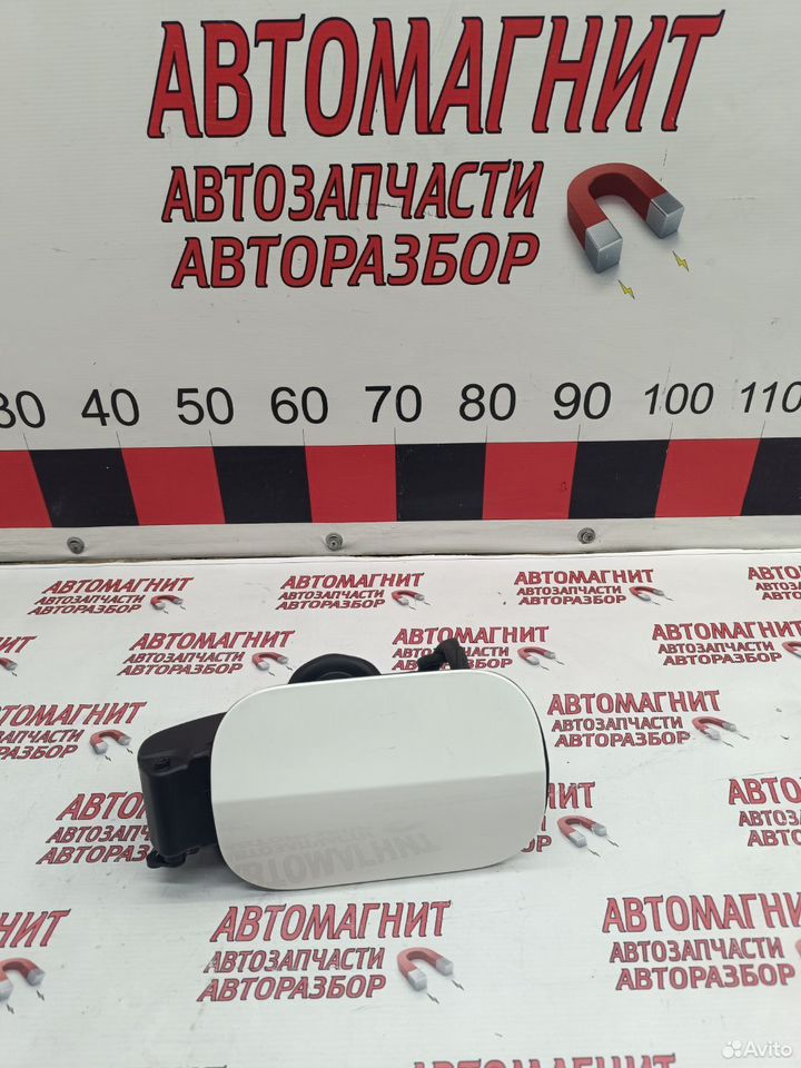 Лючок бензобака Faw Bestune B70 Бестун Б70