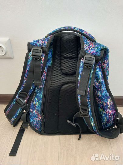 Рюкзак школьный