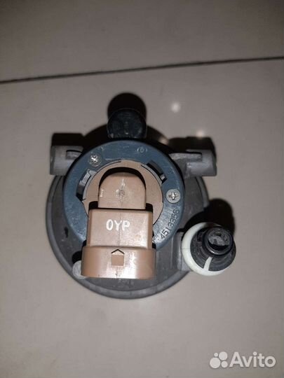 Противотуманная фара Субару 2005-2012 г.в