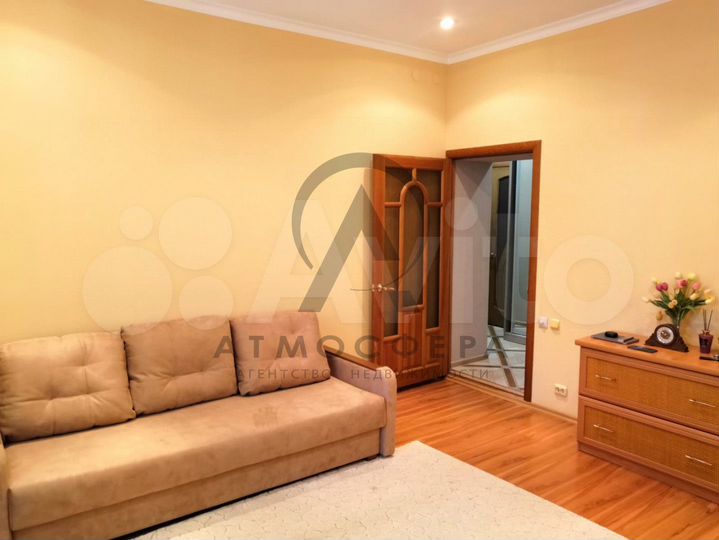 2-к. квартира, 53 м², 1/2 эт.