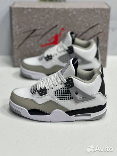 Кроссовки Nike Air Jordan 4