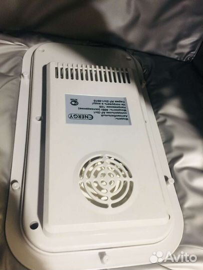 Автомобильный холодильник-сумка 30л