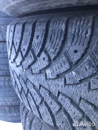Nokian Tyres Hakkapeliitta 4 235/55 R17