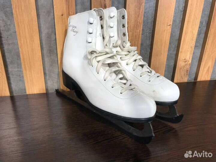 Коньки фигурные