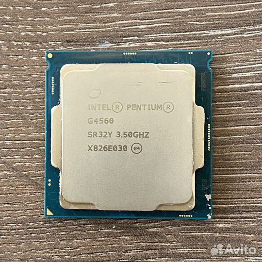 Процессор Intel Pentium G4560