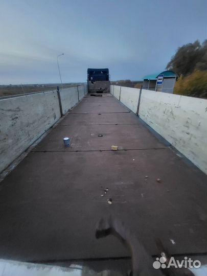 Полуприцеп бортовой Krone SD, 2007