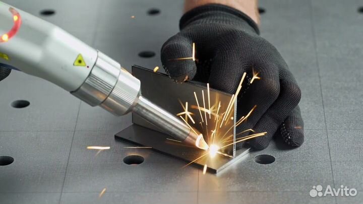 Сварщик на полуавтомат
