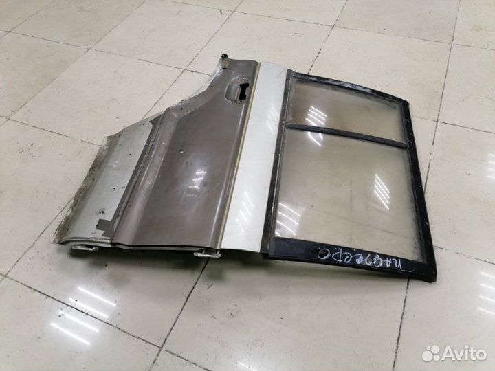 Дверь задняя правая Mitsubishi Pajero V45W 4M40