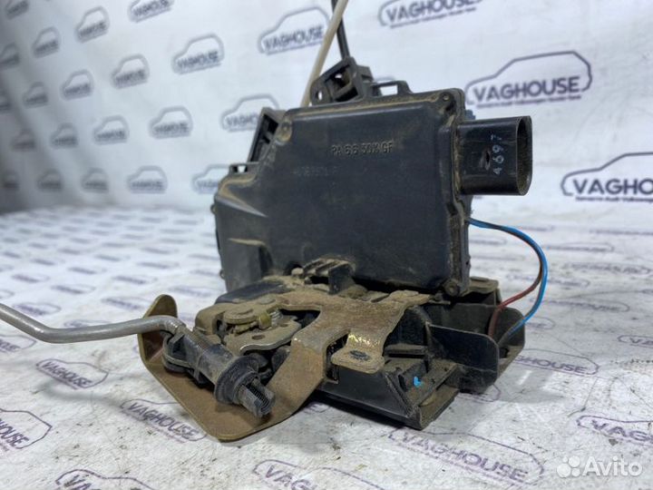 Замок двери задний правый Audi A6 C5 2.8 ACK 1998