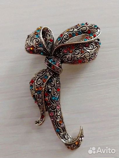 Брошь винтаж крупная новая