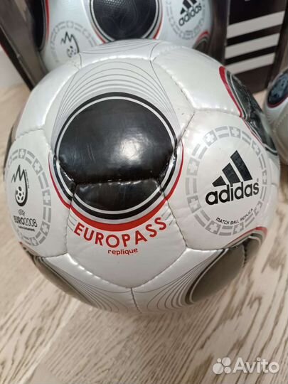 Футбольный мяч adidas europass 2008 FIFA jabulani