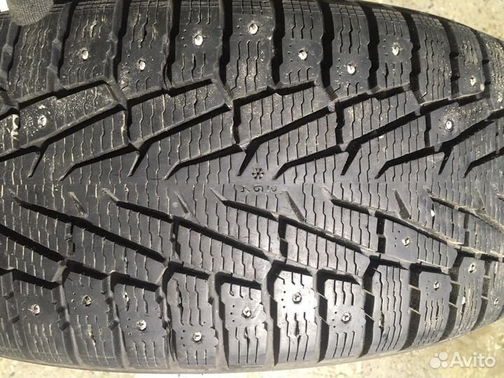 Nokian Tyres Hakkapeliitta 7 SUV 265/60 R18