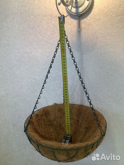 Кашпо для цветов подвесное