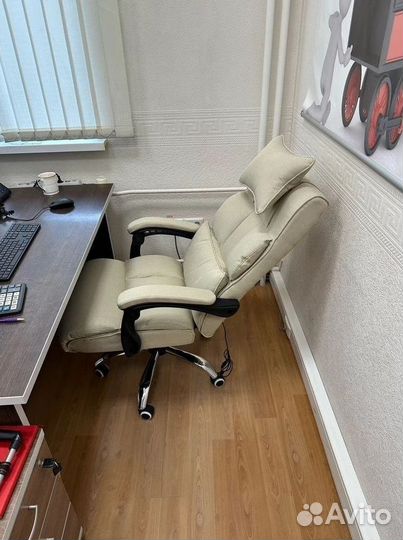 Компьютерное игровое кресло геймерское с массажем