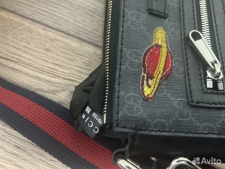 Gucci gg supreme сумка