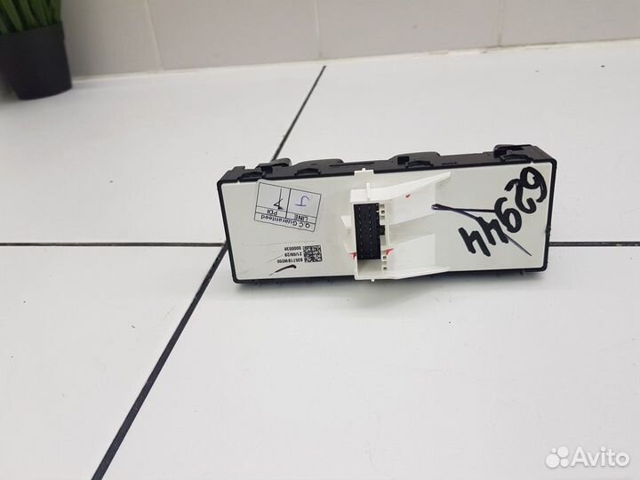 Блок управления стеклоподъемниками