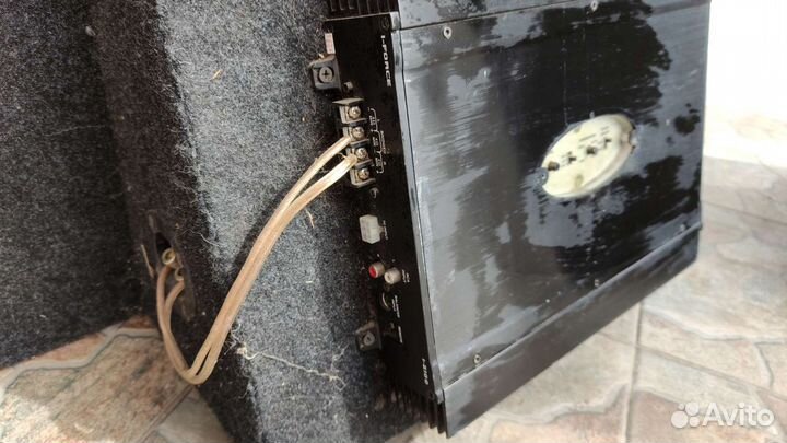 Сабвуфер и усилитель для Skoda Fabia2