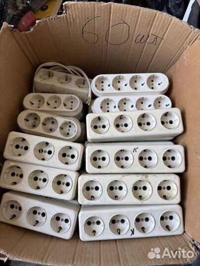 Розетки накладные