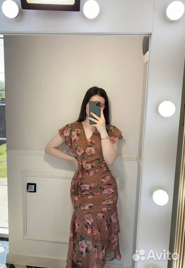 Вечернее платье