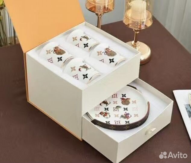 Набор посуды louis vuitton