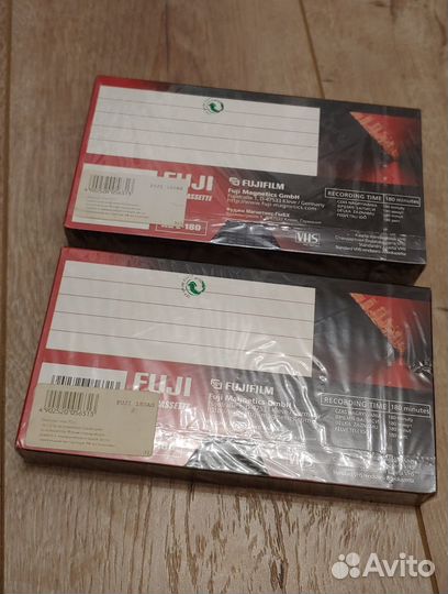 Видеокассета VHS Fuji 180 (новая, запечатанная)