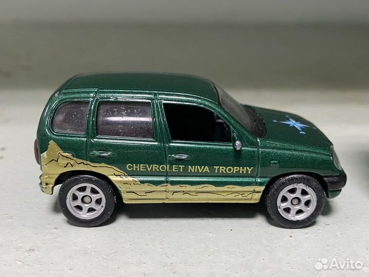 Модель Chevrolet Niva Trophy 1:60 от Welly