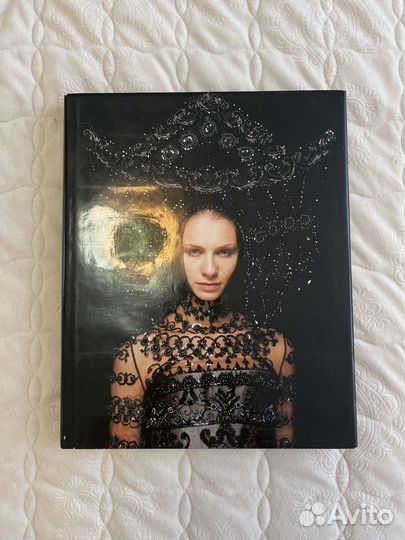 Альбом Валентин Юдашкин