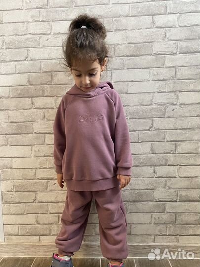 Детский спортивный костюм для девочки